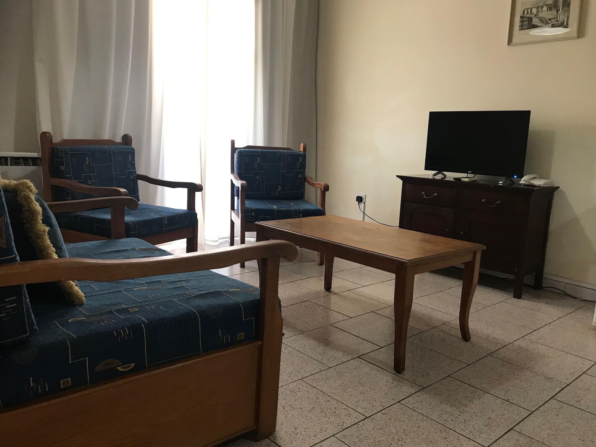 Daphne (adults Only) Hotel apartamentowy Pafos